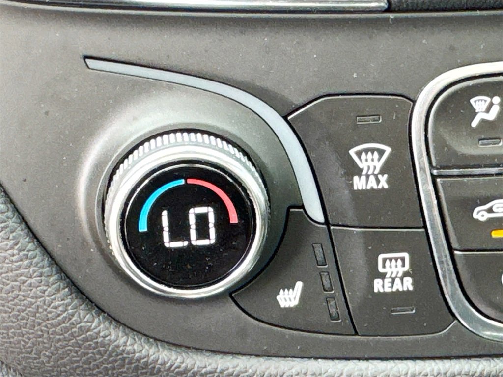 2021 Chevrolet Equinox LT photo 20