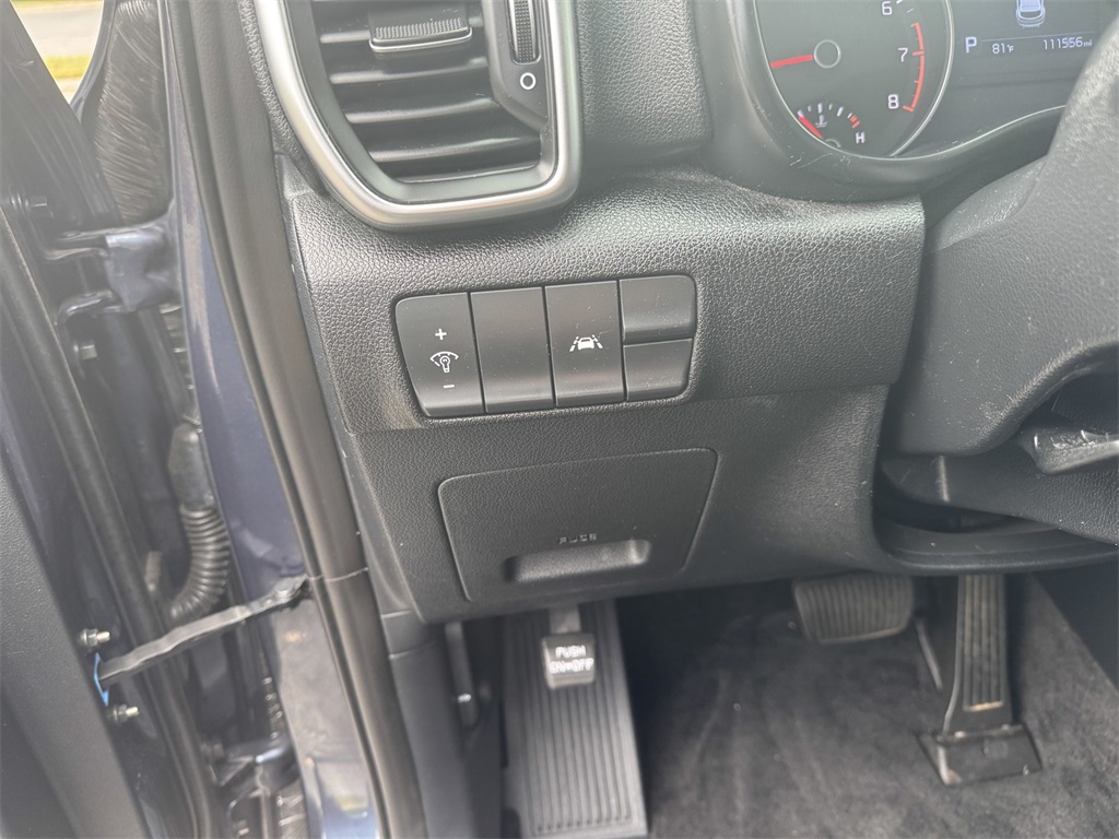 2022 Kia Sportage LX photo 18