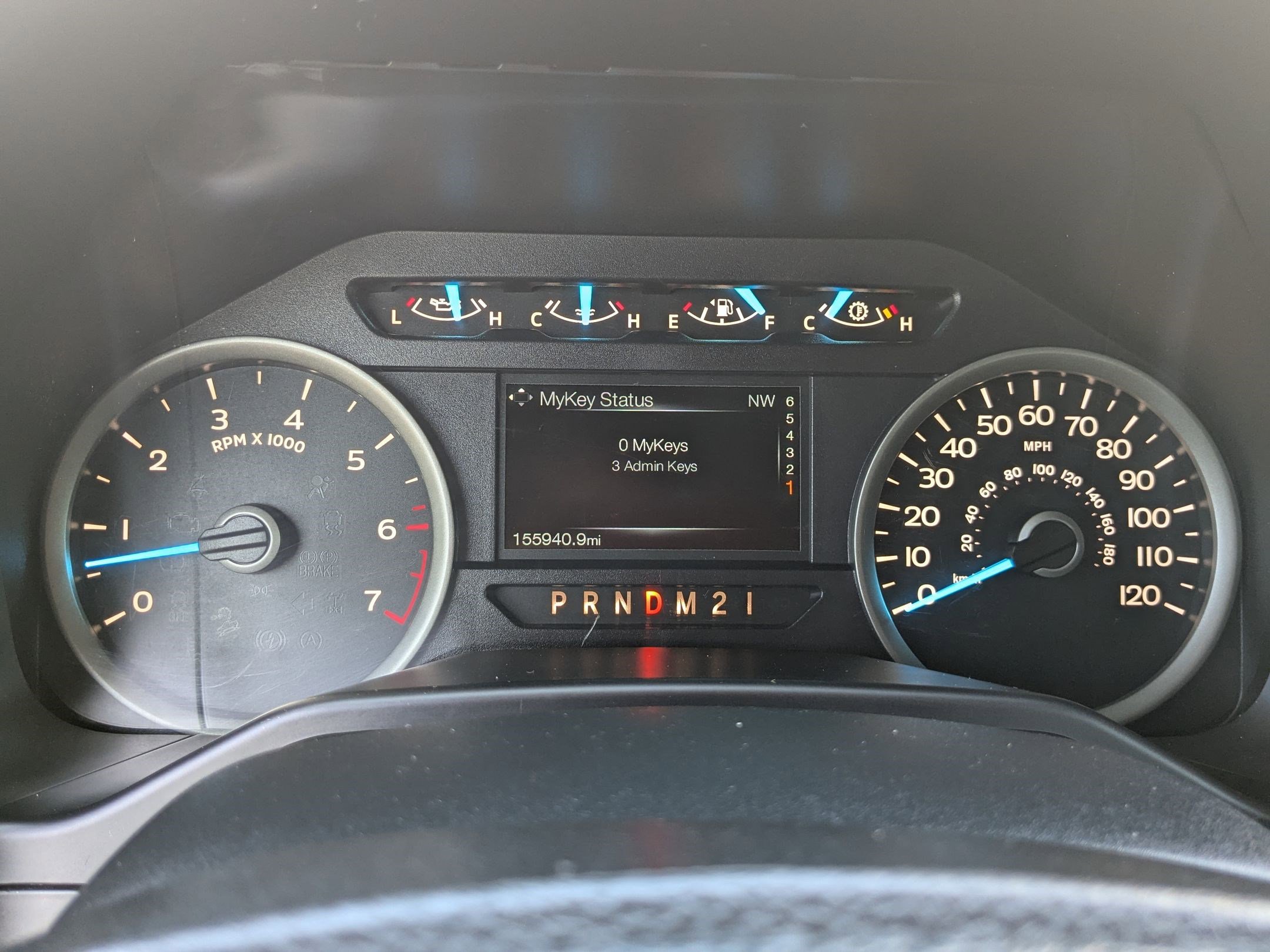 2015 Ford F-150 XLT photo 14