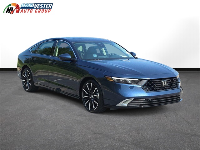 2025 Honda Accord Hybrid Touring photo 4