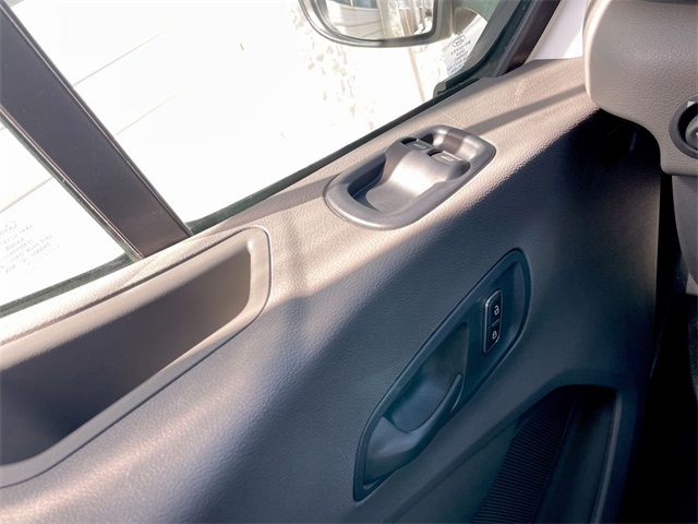2023 Ford Transit photo 3