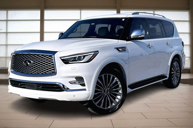 2021 INFINITI QX80 Sensory 4WD's photo