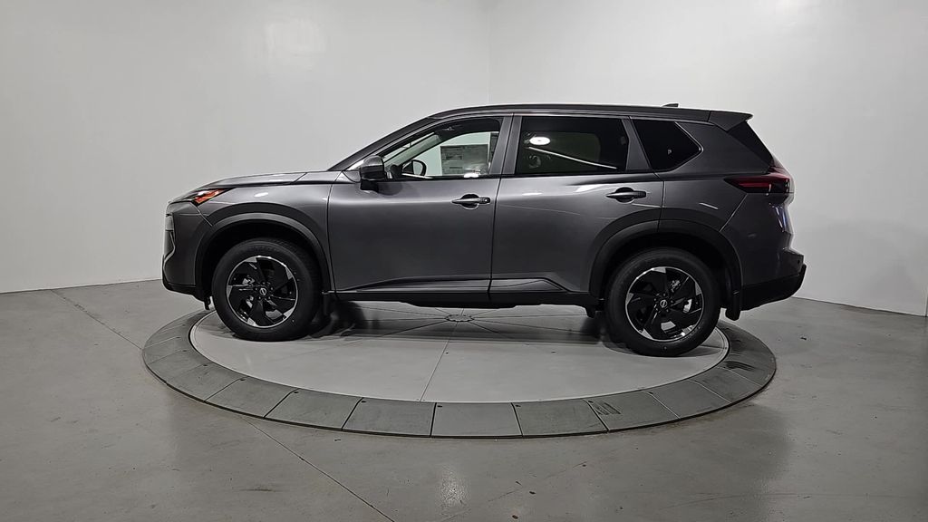 2026 Nissan Rogue SV photo 2