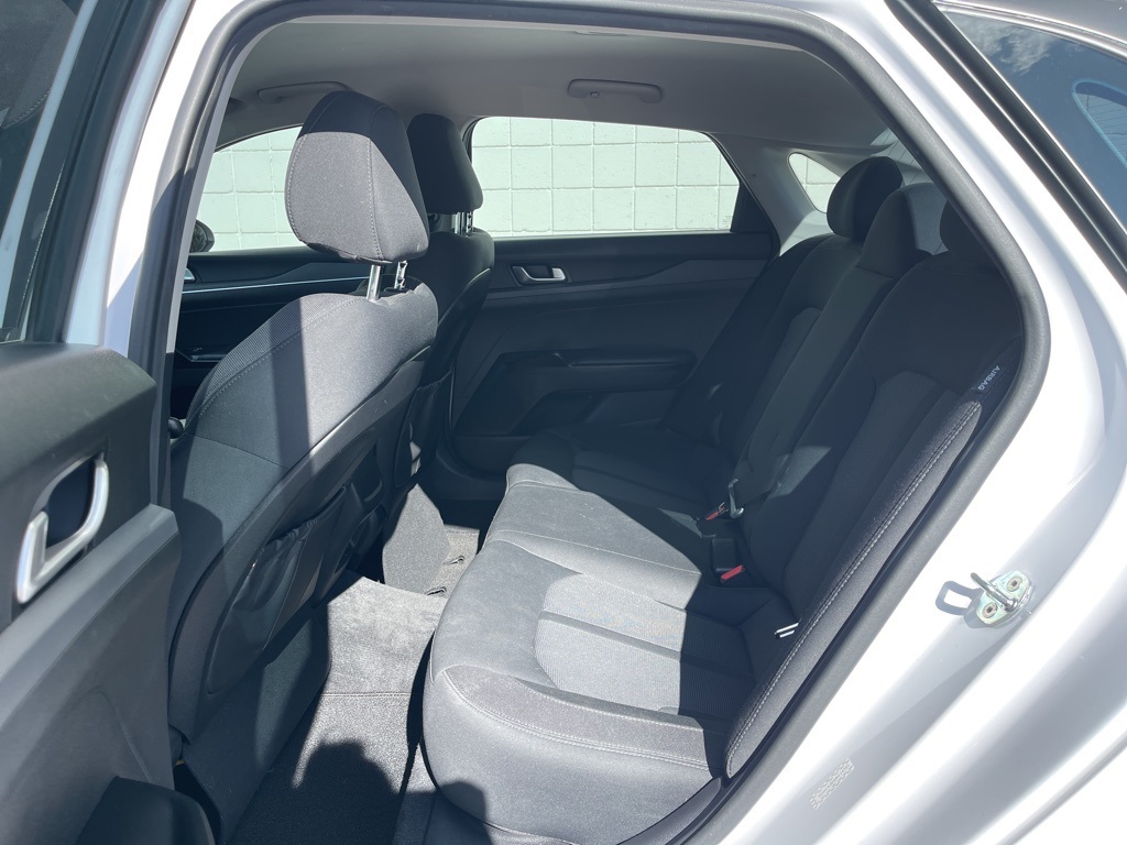 2022 Kia K5 LXS photo 11