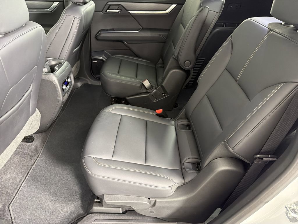 2025 Gmc Acadia Elevation photo 16