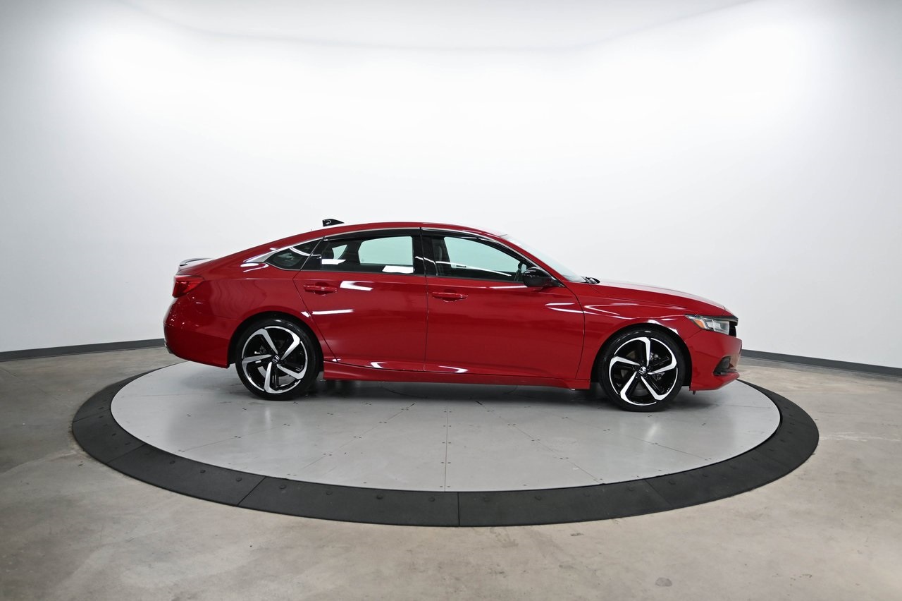 2021 Honda Accord Sport photo 4