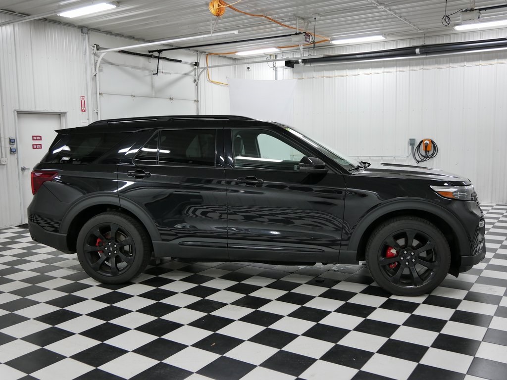 Used 2021 Ford Explorer ST with VIN 1FM5K8GCXMGB31038 for sale in Rochester, Minnesota