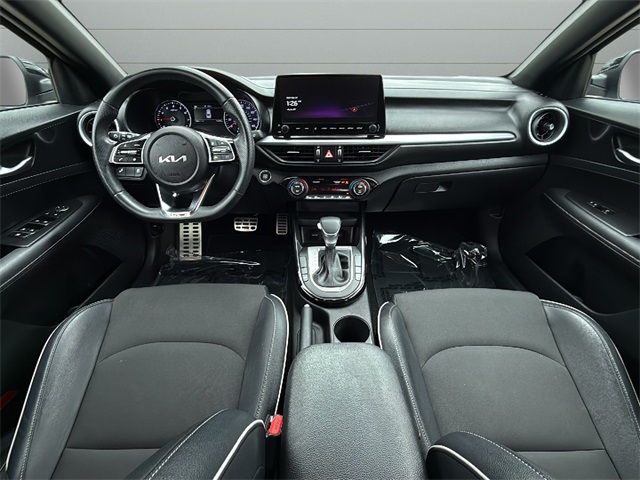 2023 Kia Forte GT-Line photo 12