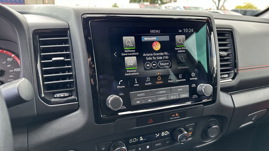 2022 Nissan Frontier Crew Cab PRO-4X photo 12