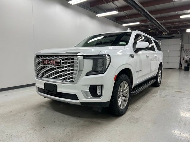 2023 GMC Yukon XL Denali's photo