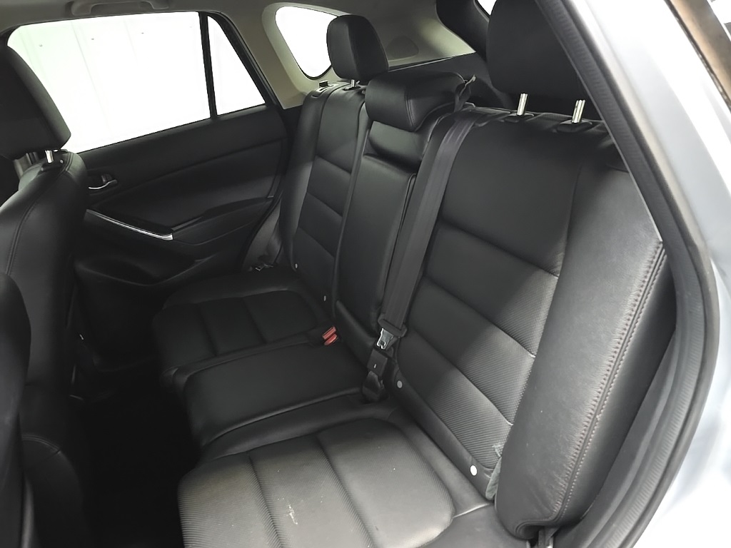 2016 Mazda CX-5 Grand Touring photo 29