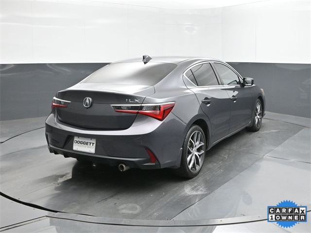 2022 Acura ILX Premium photo 11