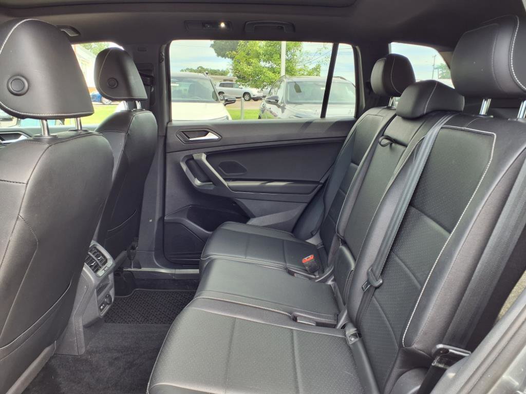 2021 Volkswagen Tiguan SE R-Line Black photo 21
