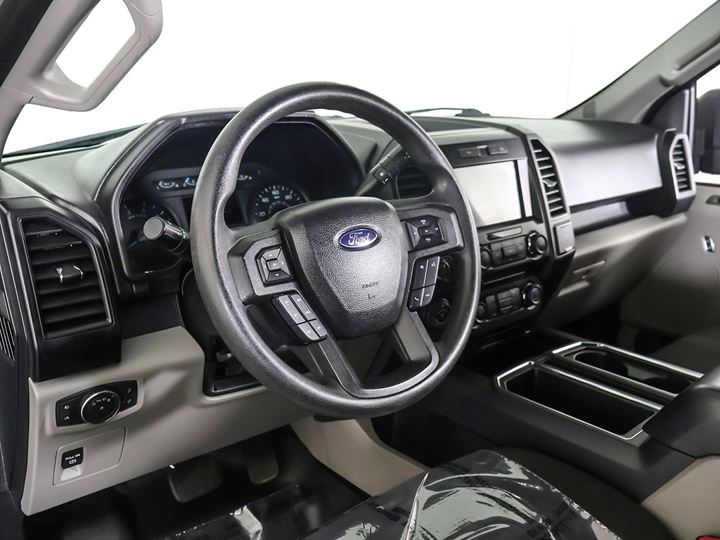 2017 Ford F-150 XL photo 16