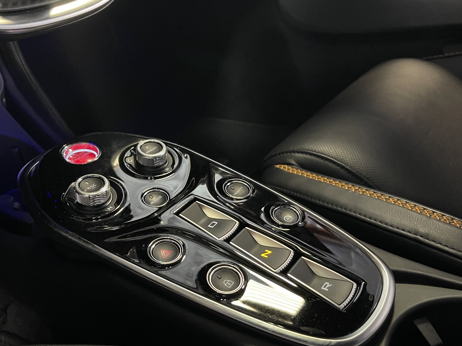 2022 Mclaren GT photo 8
