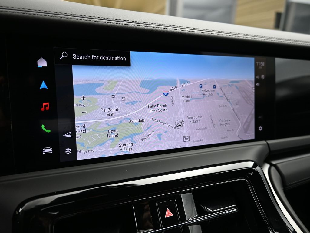 2025 Porsche Panamera 4 photo 24