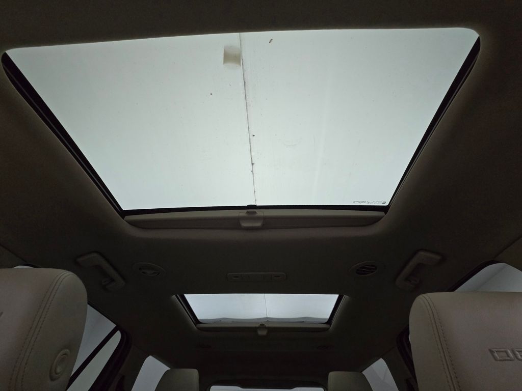 2017 Gmc Acadia Denali photo 3