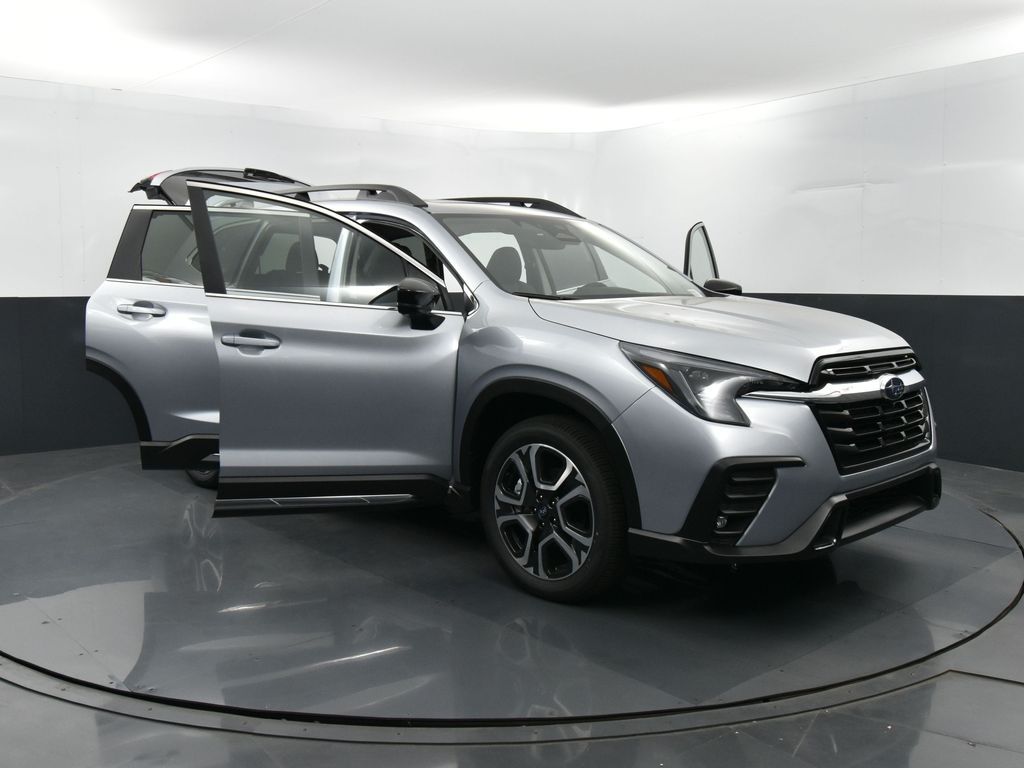 2025 Subaru Ascent Limited photo 34