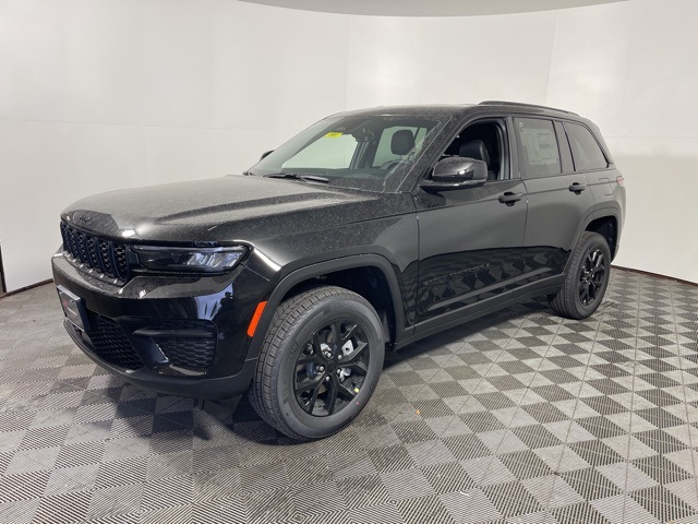 2025 Jeep Grand Cherokee Altitude X photo 3