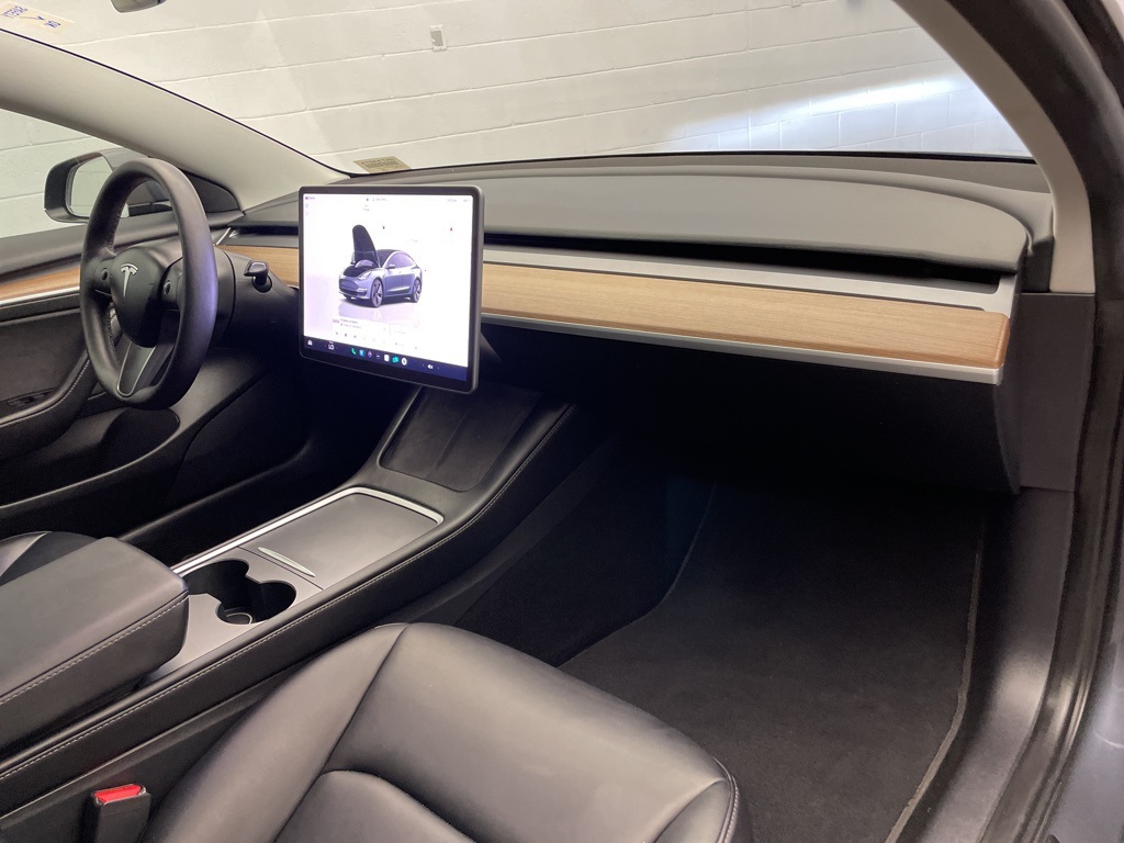 2023 Tesla Model 3 photo 19