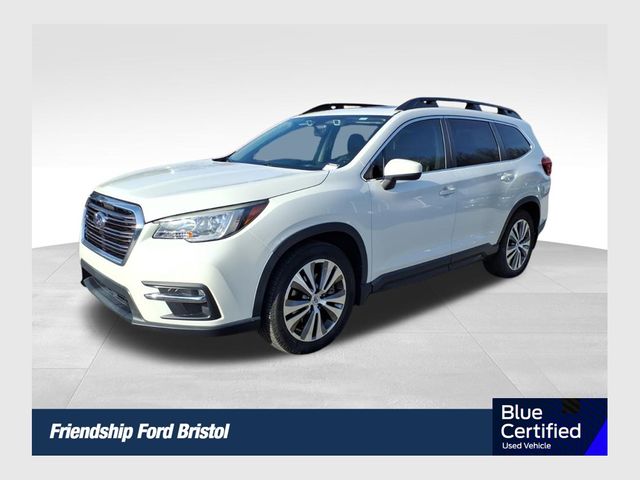 2019 Subaru Ascent Premium's photo