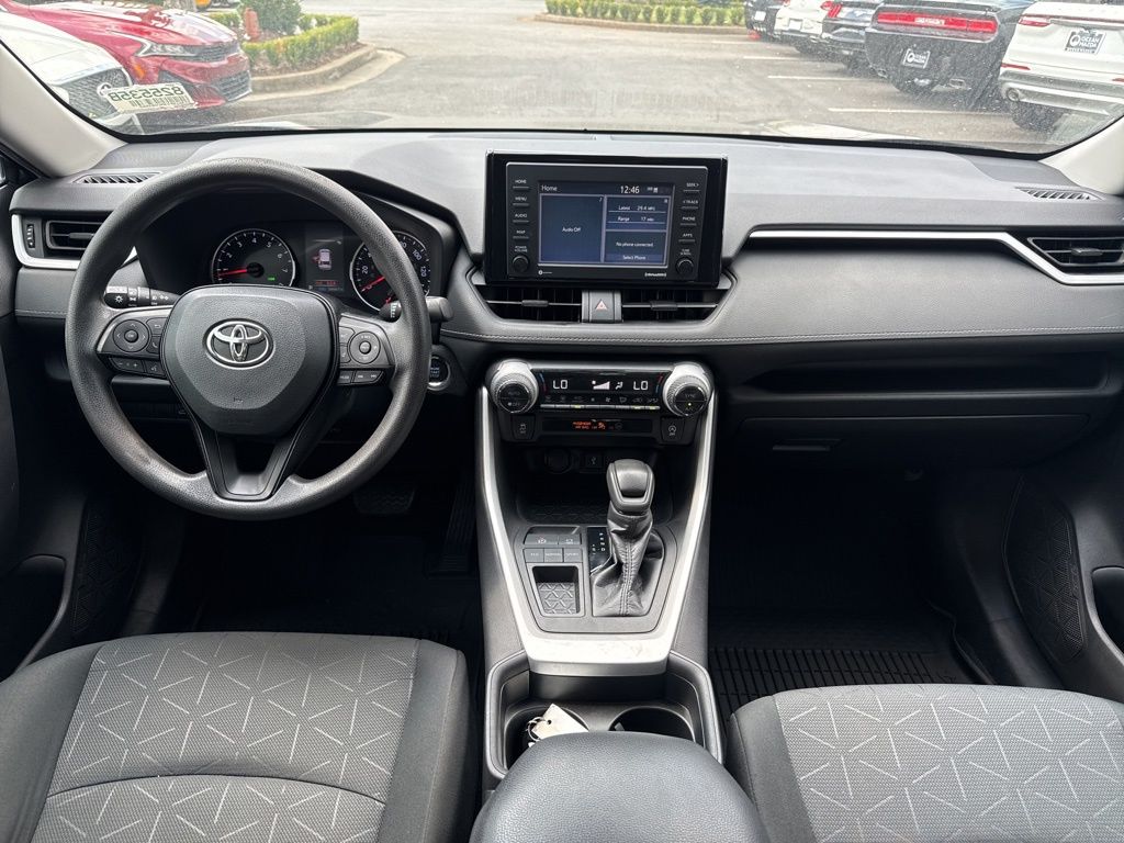 2021 Toyota RAV4 XLE photo 22