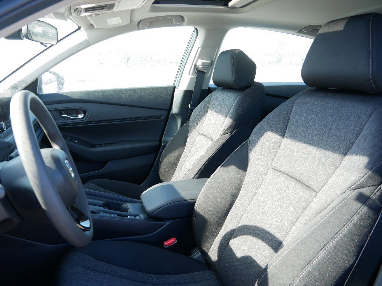 2025 Honda Accord SE photo 5