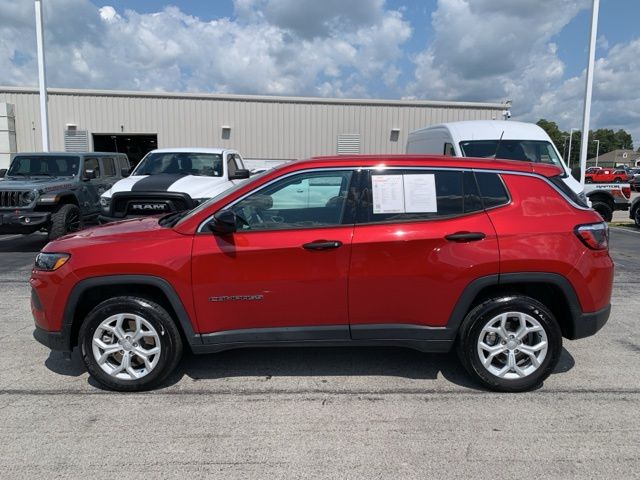 2024 Jeep Compass Sport photo 4