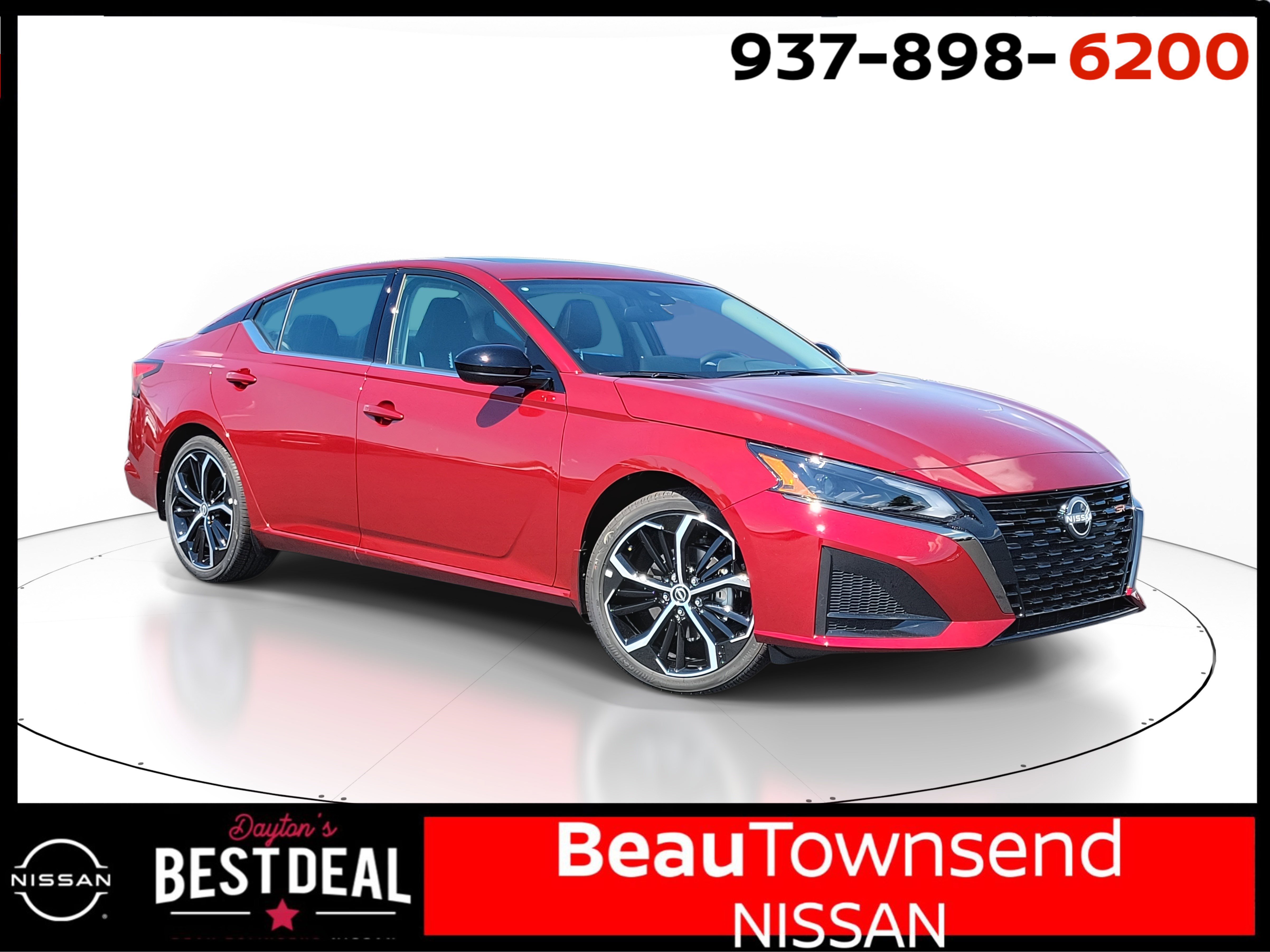 2025 Nissan Altima SR's photo