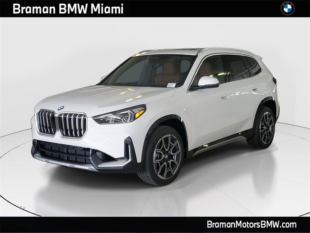 2026 BMW X1 28i's photo
