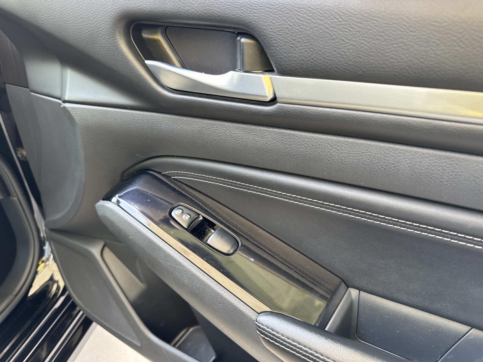 2021 Nissan Altima 2.5 SV photo 24