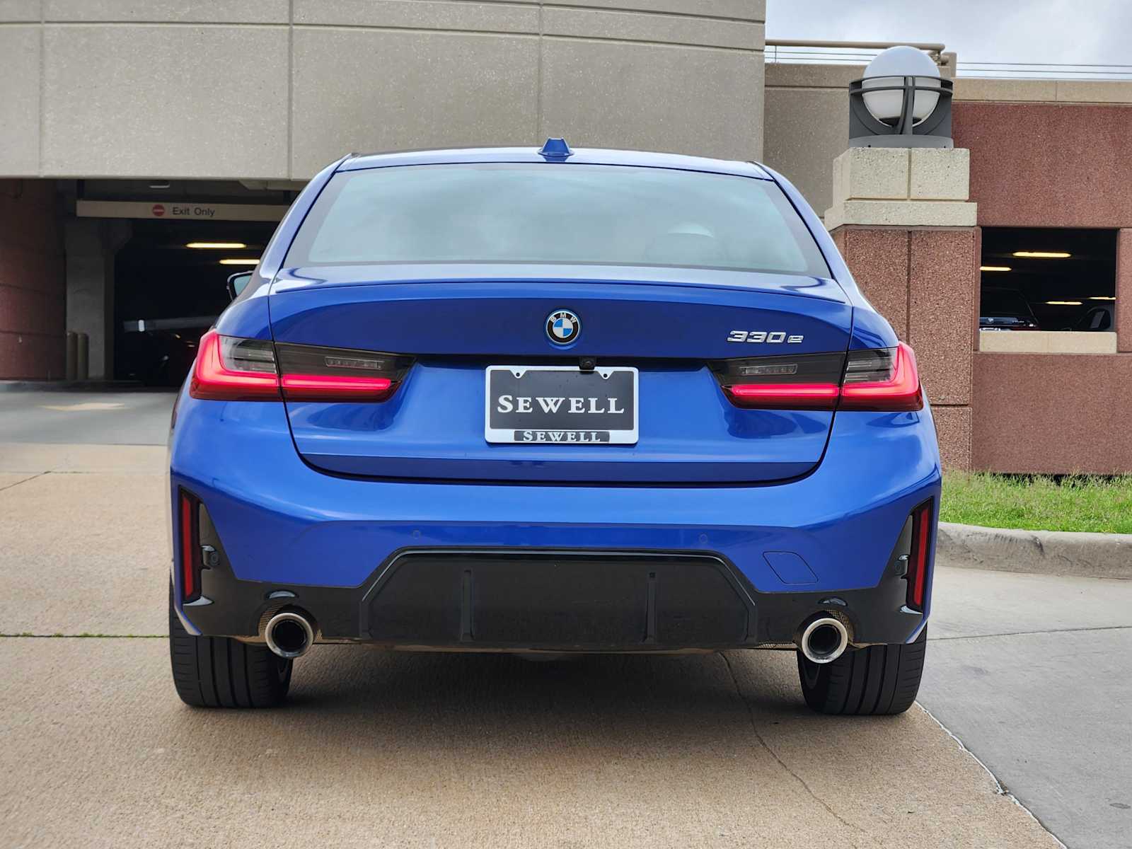 2023 Bmw 330e photo 5