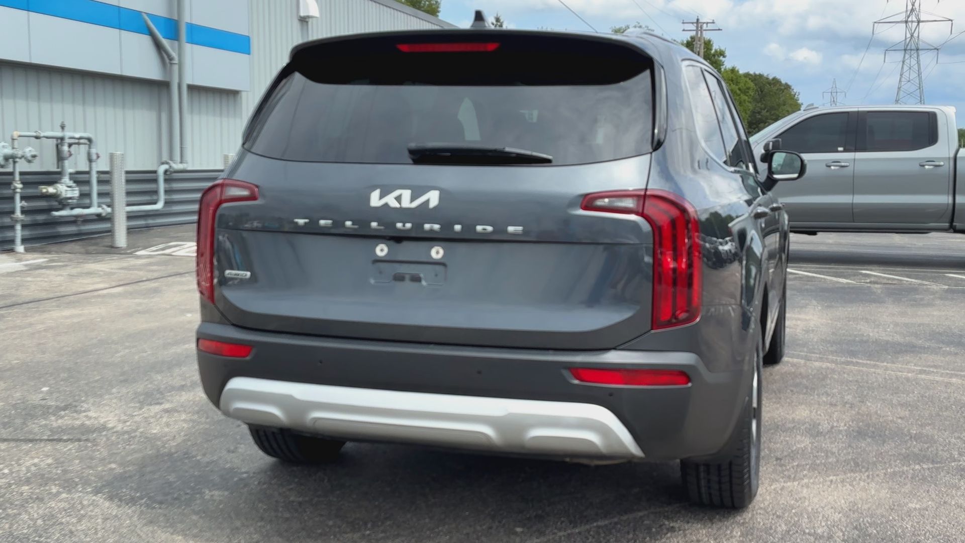 2022 Kia Telluride EX photo 3