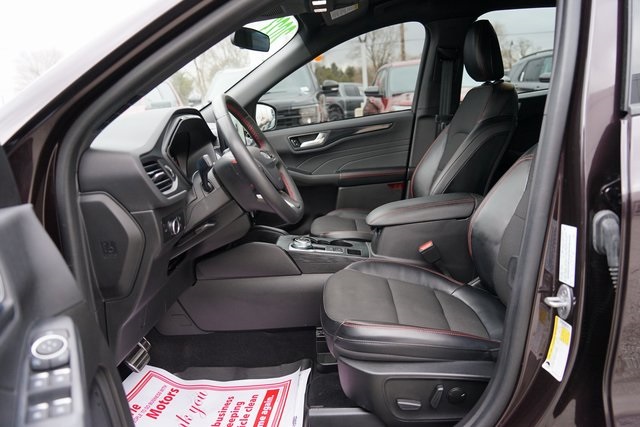 2023 FORD ESCAPE - Image 11