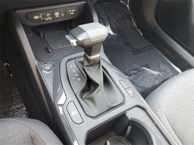 2025 Kia K4 EX photo 22