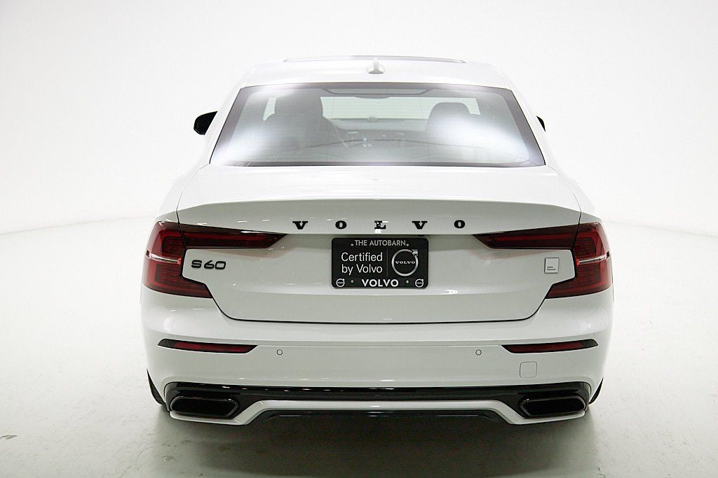 2022 VOLVO S60 - Image 7