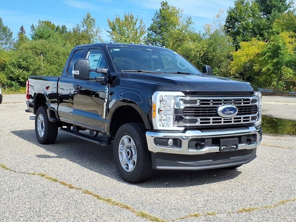 2026 Ford F-250 Super Duty XLT's photo