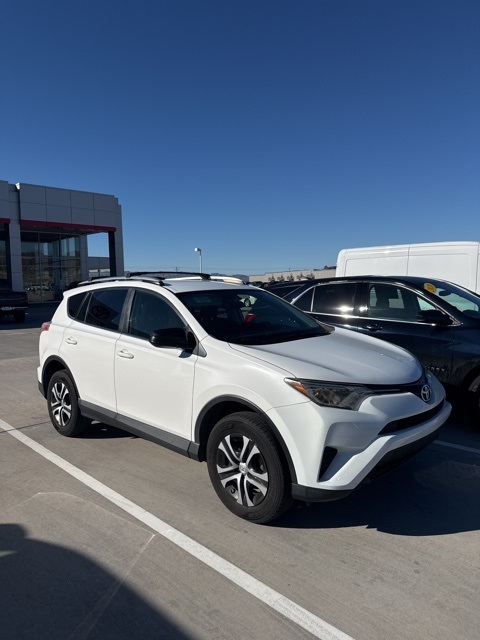 2016 Toyota RAV4 LE