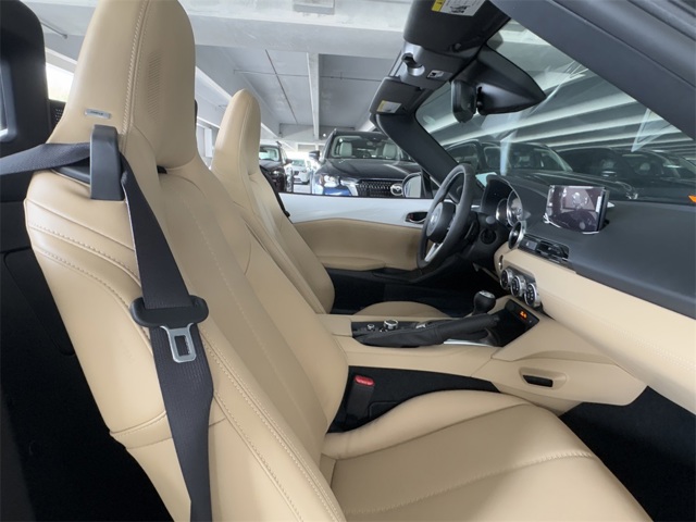 2025 Mazda MX-5 Miata Miata Grand Touring photo 10