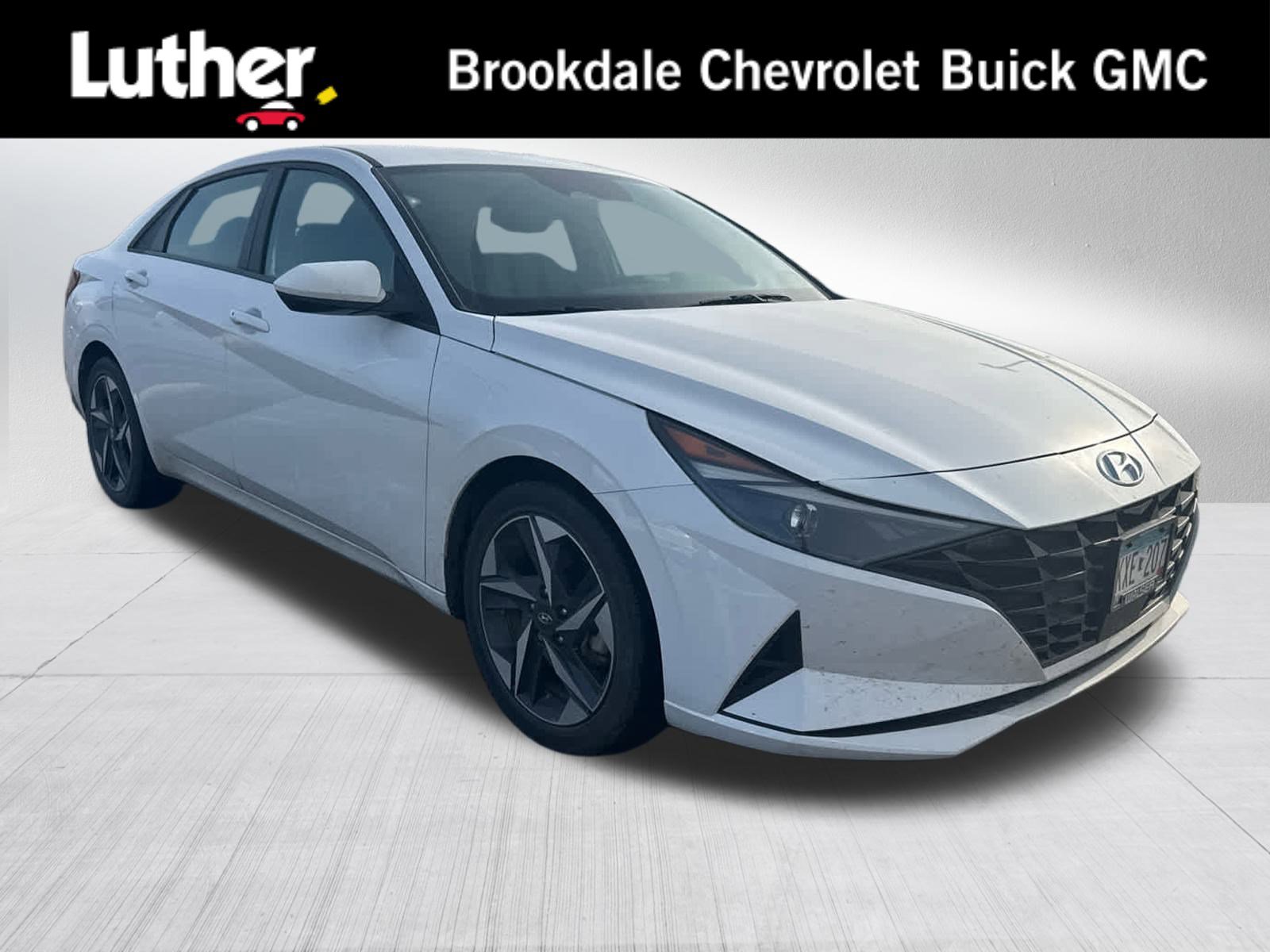 2023 Hyundai Elantra SEL's photo