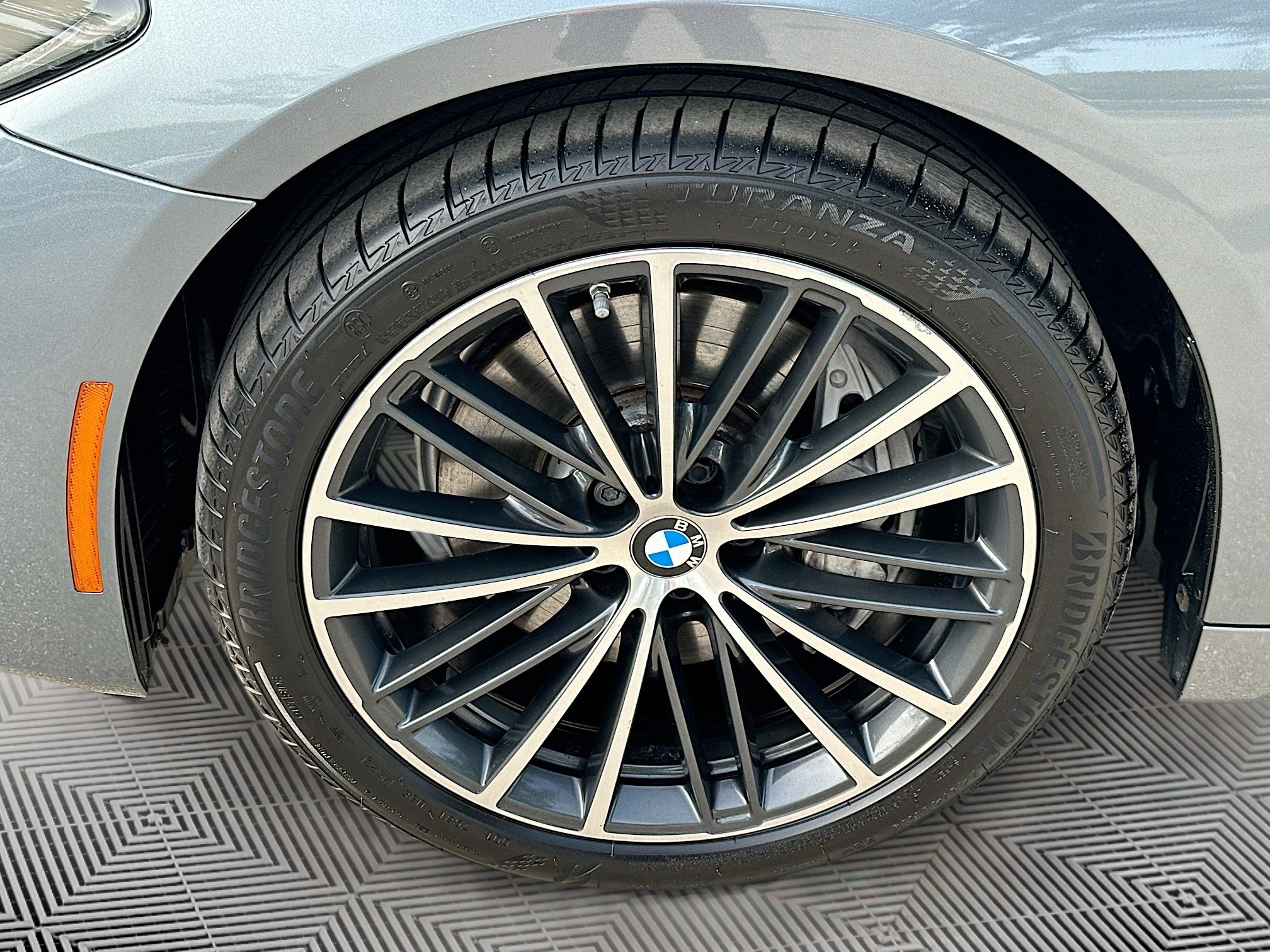 2022 Bmw 540i photo 37