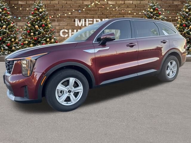2025 Kia Sorento LX's photo