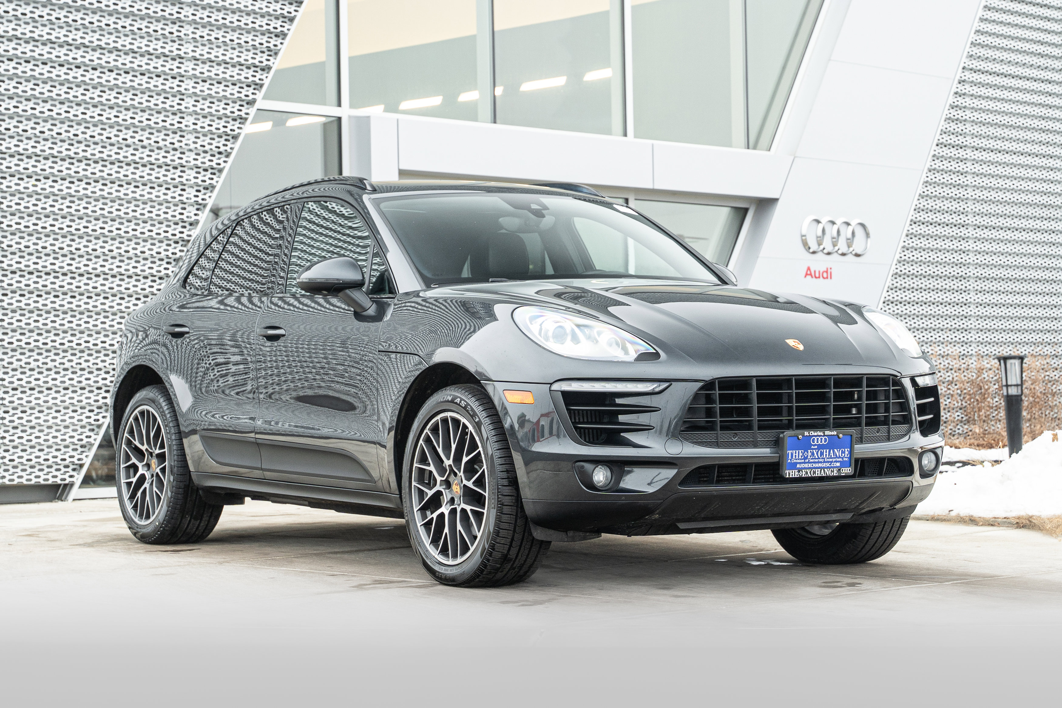 2018 Porsche Macan S's photo