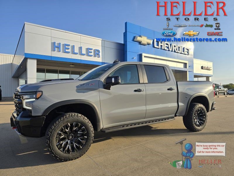 2025 Chevrolet Silverado 1500 ZR2's photo