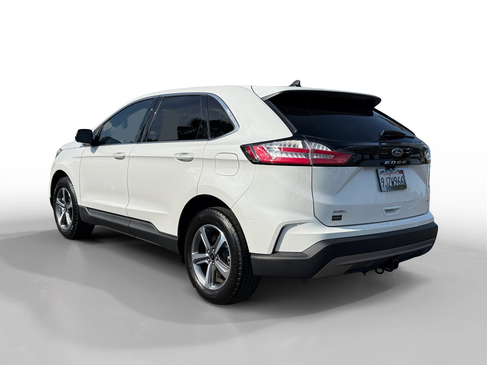 2024 Ford Edge SEL photo 3