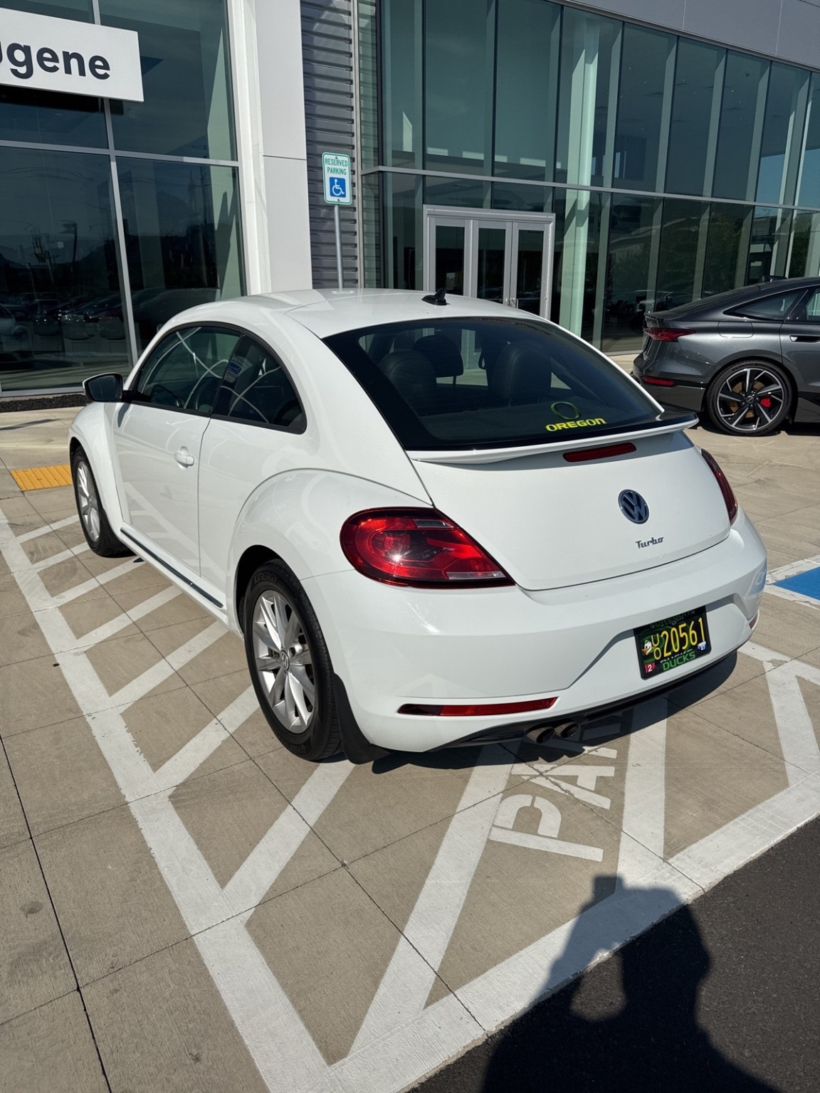2018 Volkswagen Beetle S photo 4