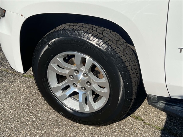 2020 Chevrolet Tahoe LT photo 9