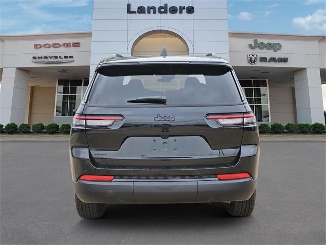 2025 Jeep Grand Cherokee Altitude X photo 4