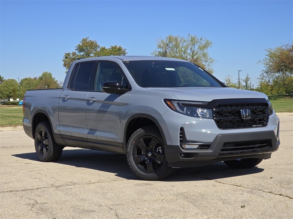 2025 Honda Ridgeline Black Edition photo 2
