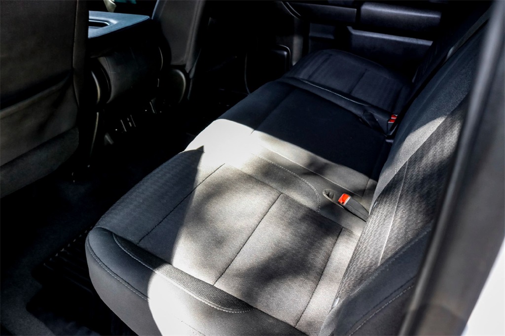 2023 Chevrolet Silverado 1500 Custom photo 24